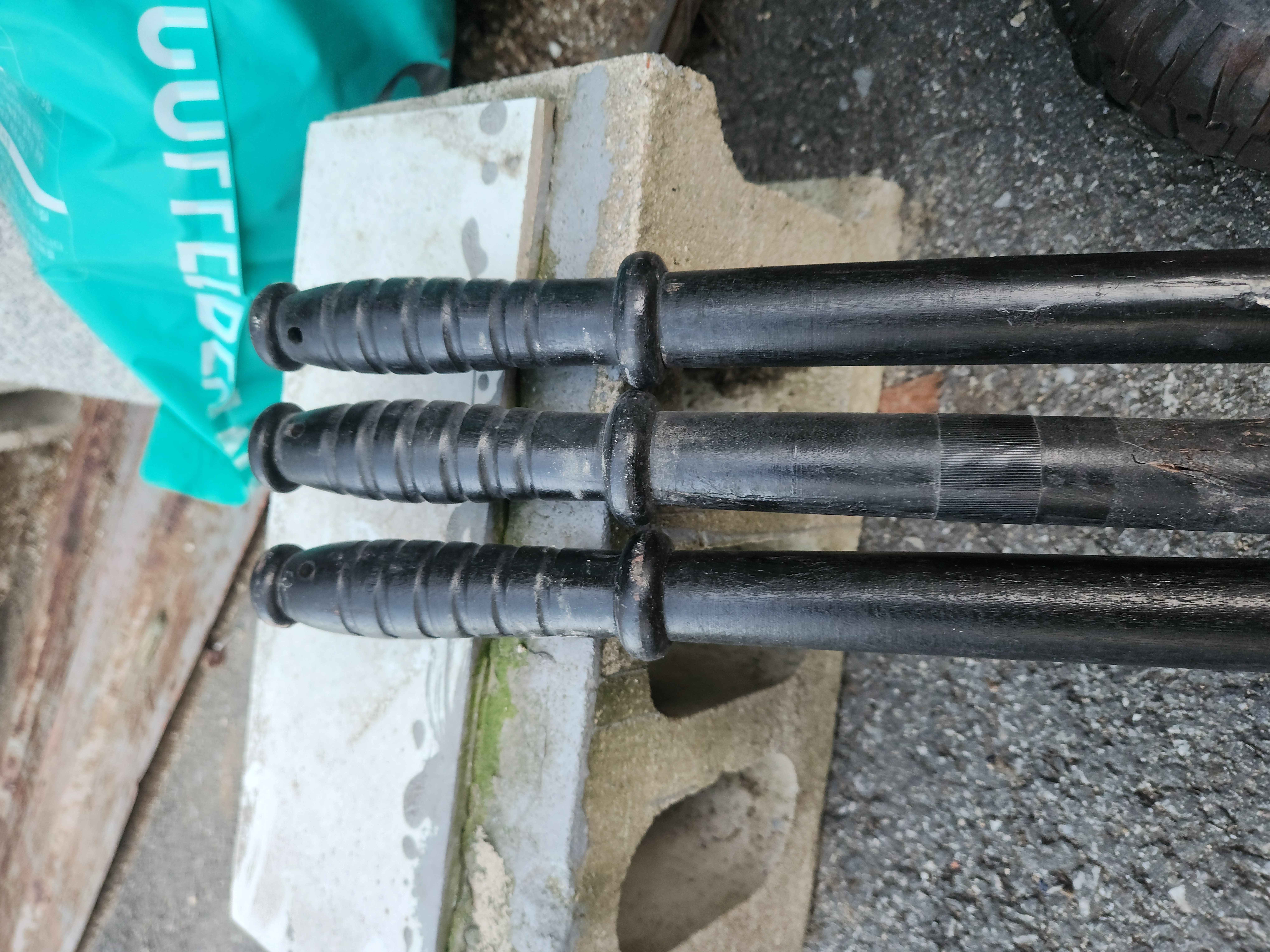 경찰진압봉(나무봉)